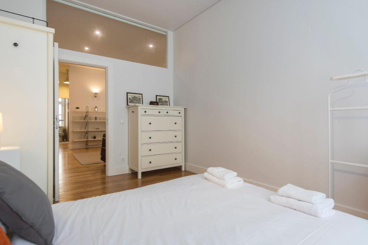 Lovelystay - Downtown Cosy Wonder Lisbon Exterior photo